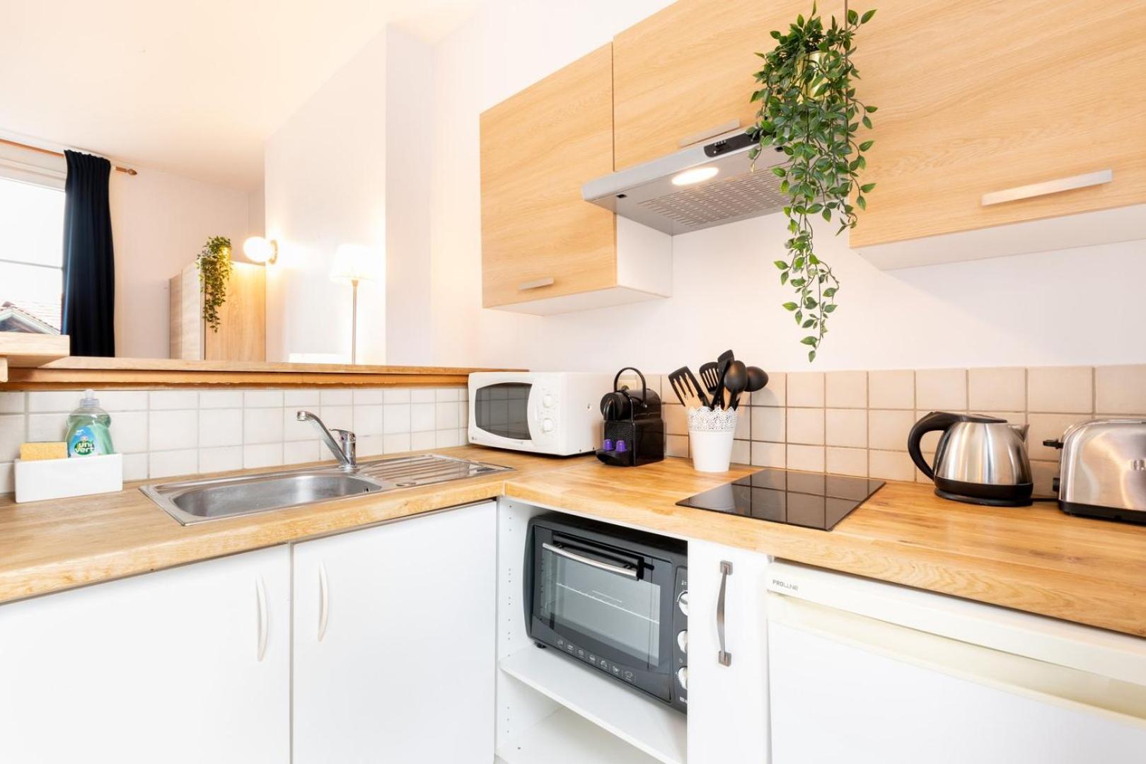 Grand Place Very Well Located Studio Apartment Лил Екстериор снимка