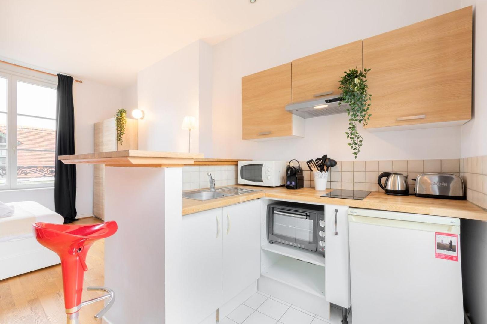 Grand Place Very Well Located Studio Apartment Лил Екстериор снимка